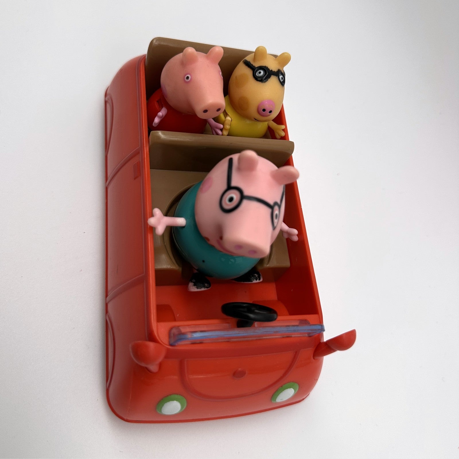 Peppa Pig Family Car Set · 2+ yrs · car + 4 figures
