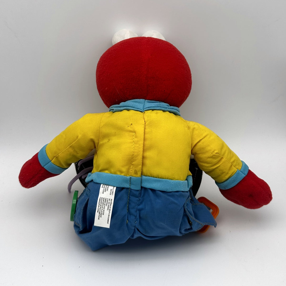 Learn to Dress Elmo · zips, laces & buttons