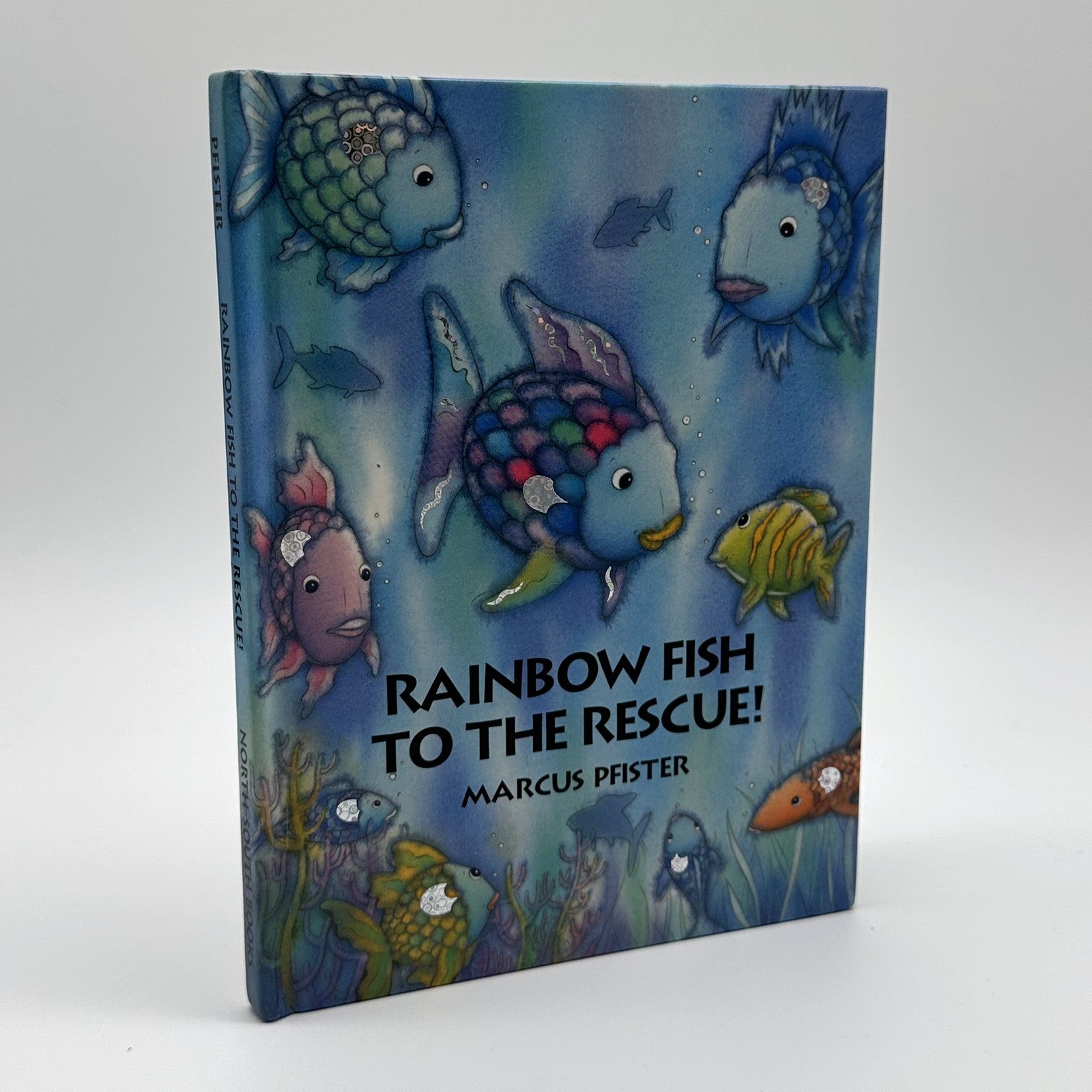 Rainbow Fish to the Rescue! · Marcus Pfister · foil hardcover