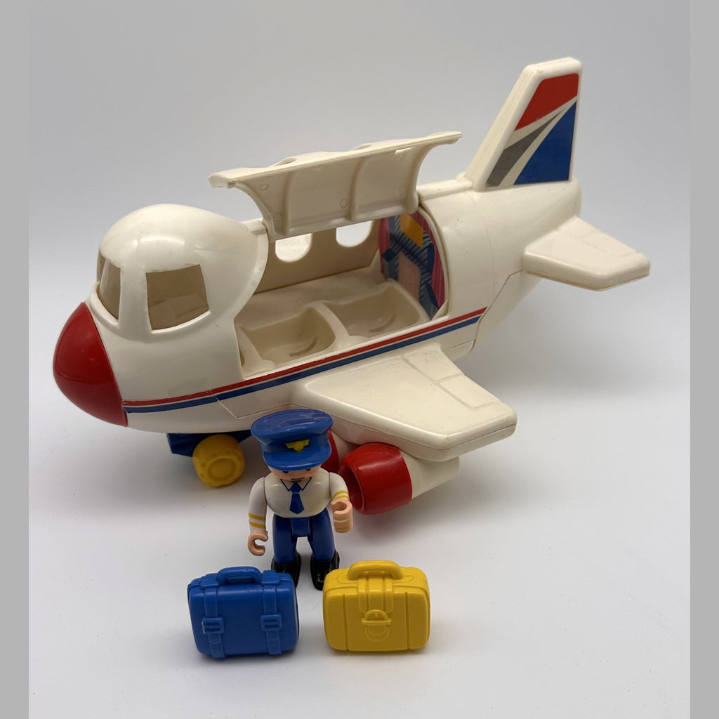 Toy Passenger Plane with Pilot & Luggage · 3+ yrs