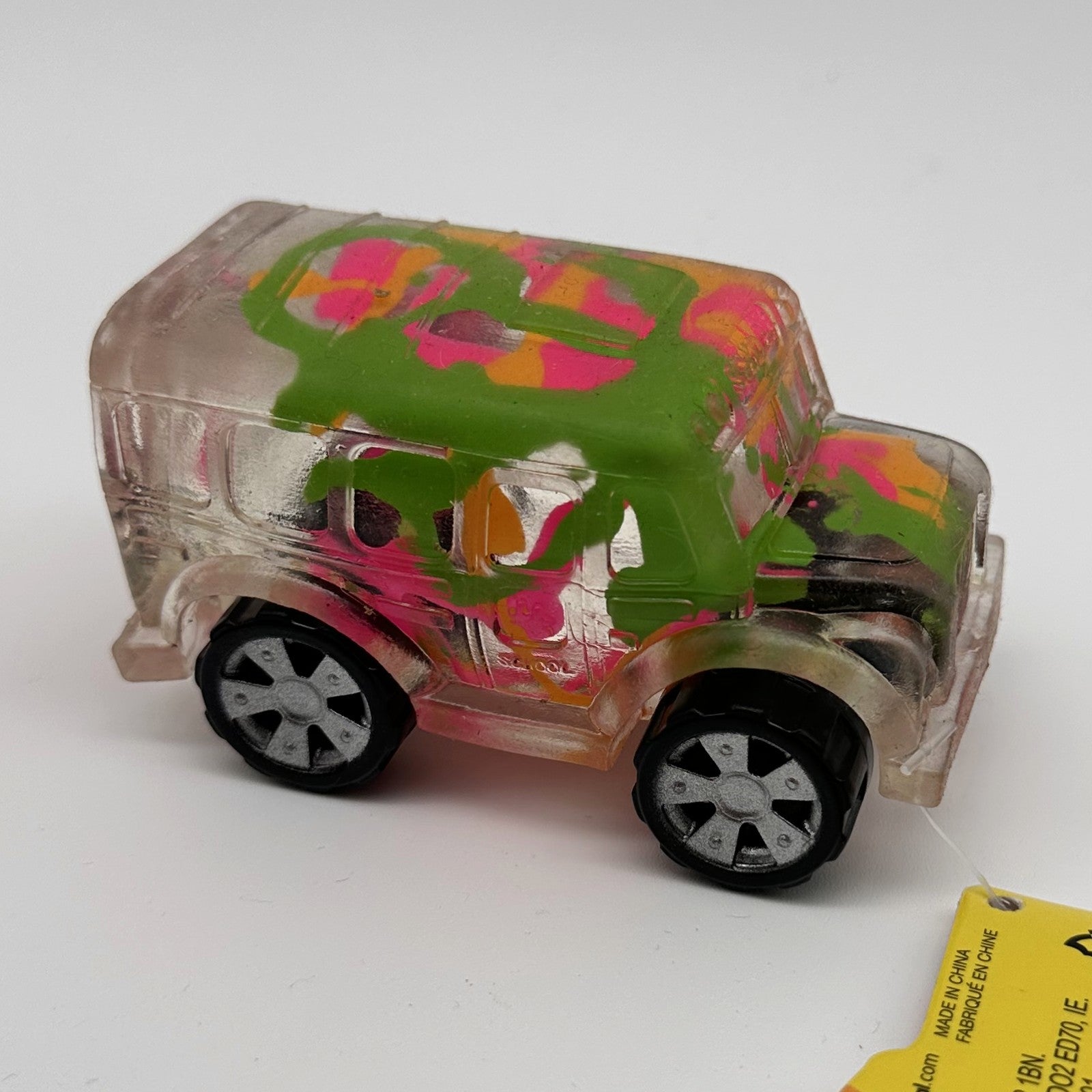 Paint-Splash Pack · 2 vehicles + 2 dinosaurs
