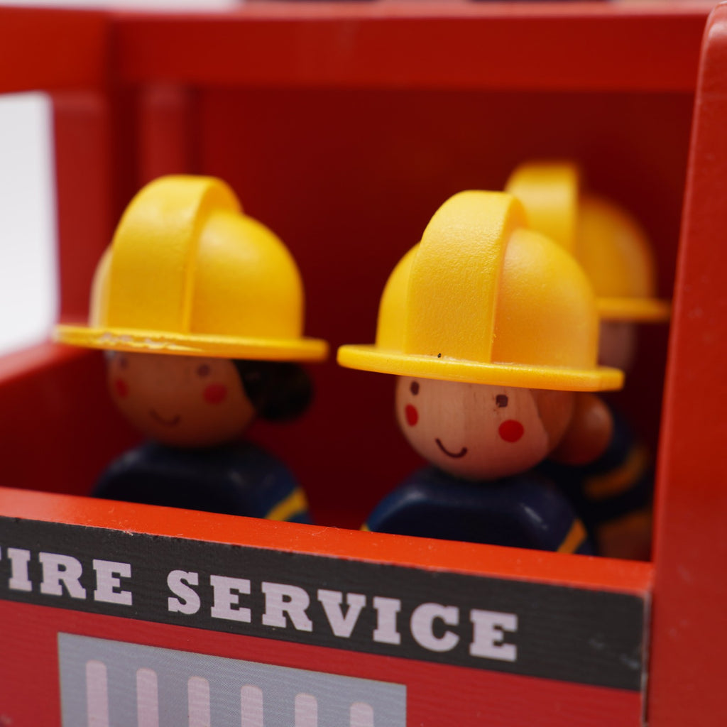 Tender Leaf Toys Wooden Fire Engine with Firefighters (3+ years)