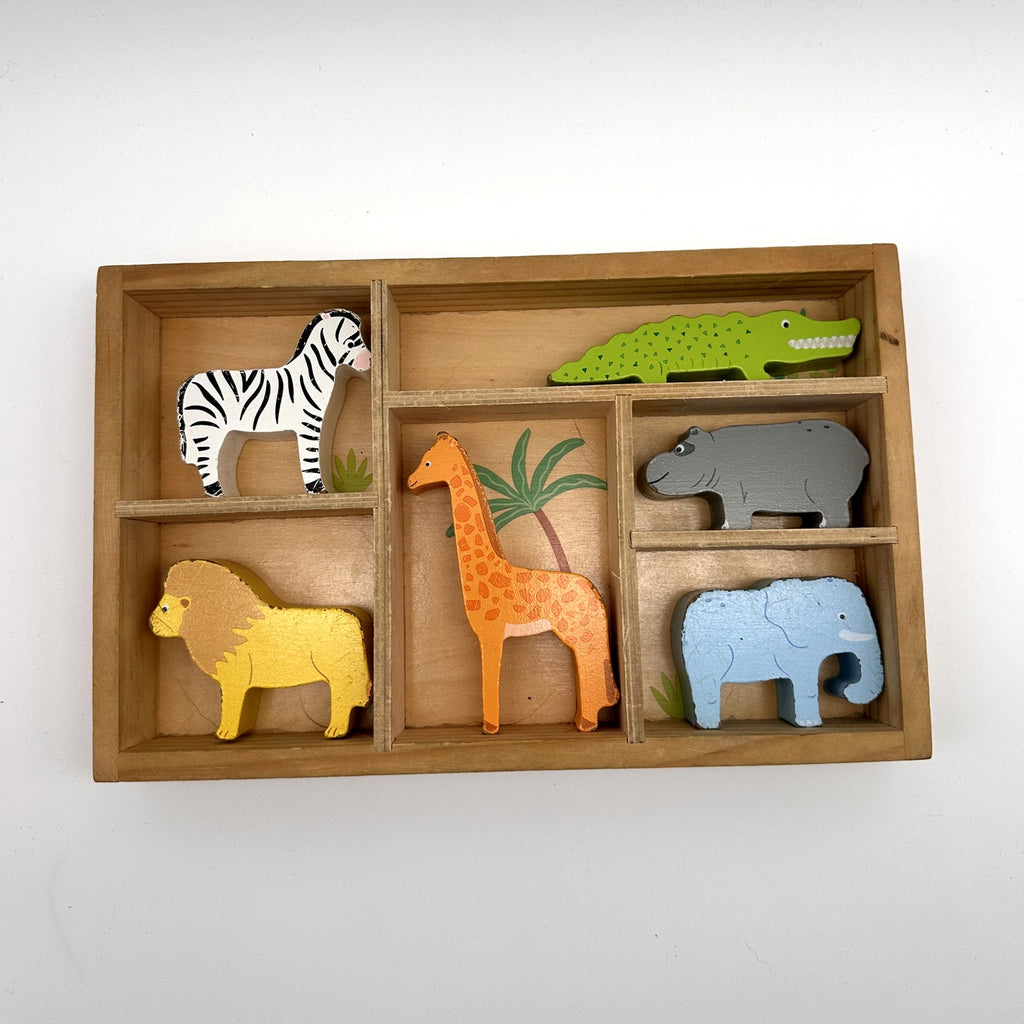 Wooden Safari Animals Set with Display Tray (3+)