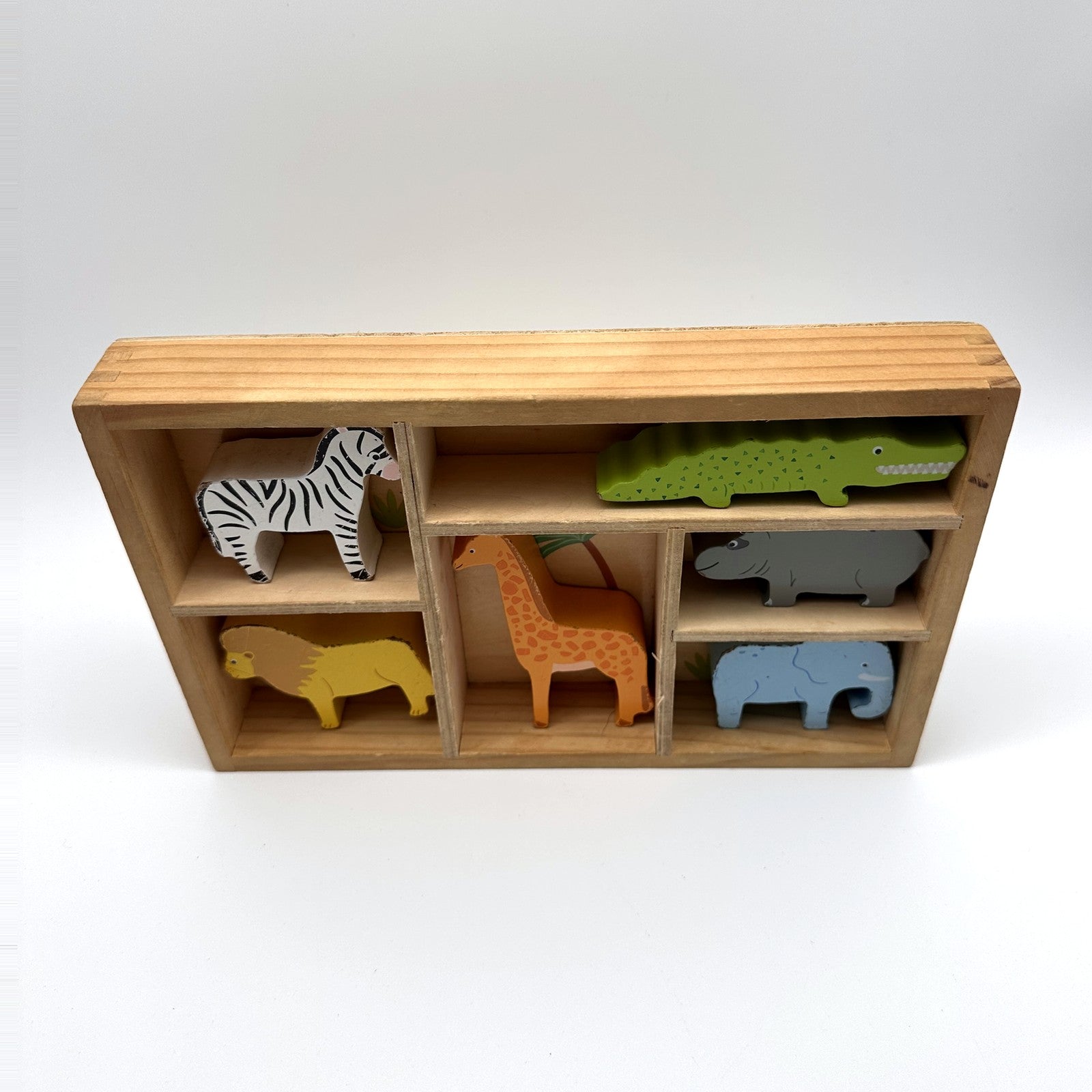 Wooden Safari Animals Set with Display Tray (3+)